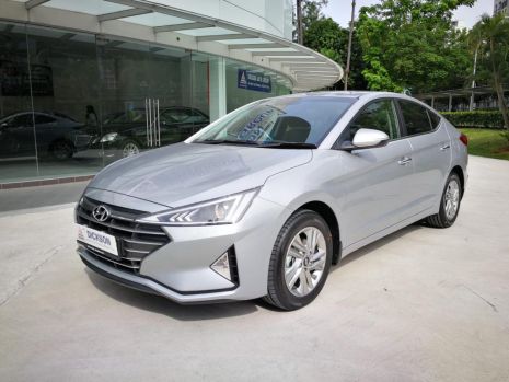 https://www.mycarforum.com/uploads/sgcarstore/data/11/111583381757_0Hyundai Avante 1.6 S.jpeg